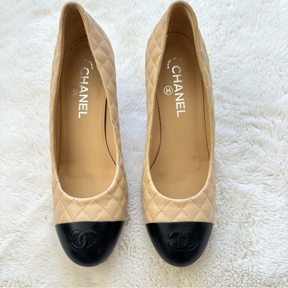 CHANEL women heel shoes size 39 EU Authentic Retail 1250$ - Picture 2 of 11